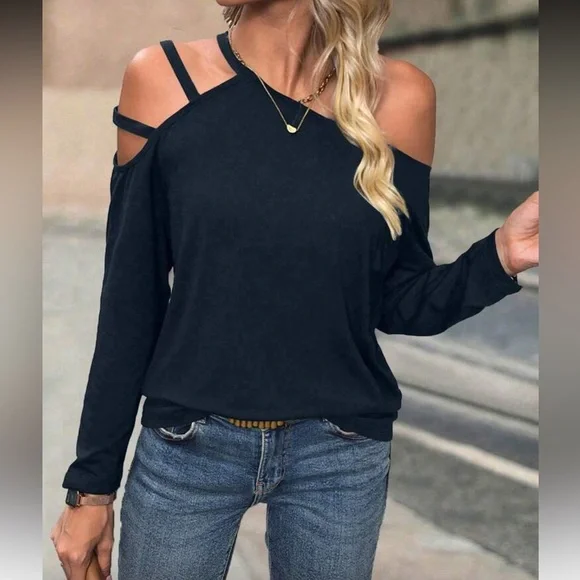 Women's Cutout Top